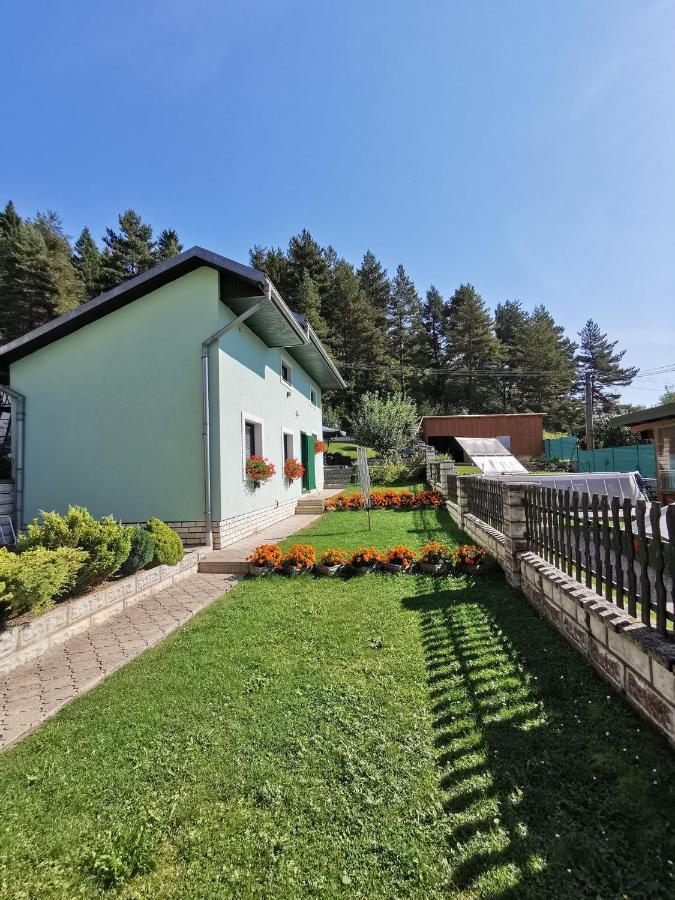 Ubytovanie V Sukromi Zeleny Dom Vyšné Ružbachy Esterno foto